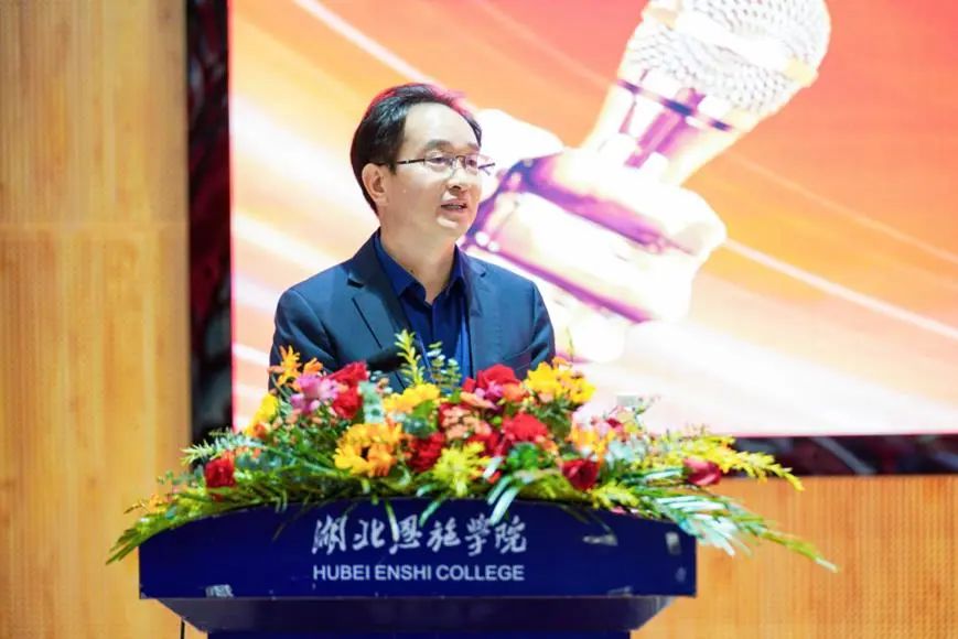 喜迎二十大 奋进新征程|学校举行2022-2023学年教育教学质量提升年活动暨“精彩课堂”竞赛启动仪式