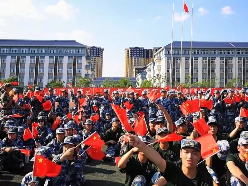 快闪活动 | 走进湖北恩施学院，与同学们一起青春“快闪”